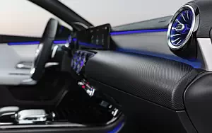   Mercedes-Benz A-class AMG Line - 2018