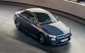  Mercedes-AMG A 35 4MATIC Sedan - 2019