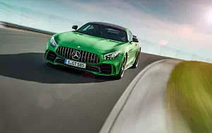   Mercedes-AMG GT R - 2016