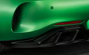   Mercedes-AMG GT R - 2016