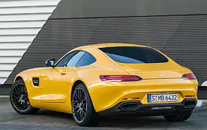   Mercedes-AMG GT S - 2017