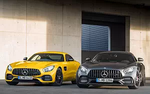   Mercedes-AMG GT S - 2017