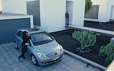   Mercedes-Benz B200 CDI 2005