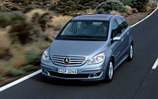   Mercedes-Benz B200 CDI 2005