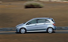   Mercedes-Benz B200 CDI 2005