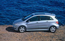   Mercedes-Benz B200 CDI 2005