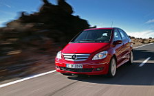   Mercedes-Benz B200 Turbo 2005
