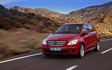   Mercedes-Benz B200 Turbo 2005