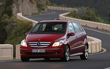   Mercedes-Benz B200 Turbo 2005