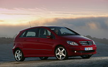   Mercedes-Benz B200 Turbo 2005