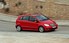   Mercedes-Benz B200 Turbo 2005