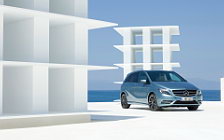   Mercedes-Benz B200 CDI - 2011