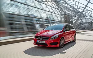   Mercedes-Benz B250 4MATIC AMG Line - 2014