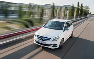   Mercedes-Benz B-class Electric Drive - 2014