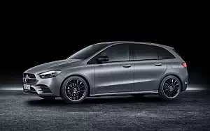   Mercedes-Benz B-class AMG Line - 2019