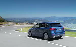   Mercedes-Benz B-class - 2019