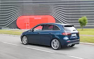   Mercedes-Benz B-class - 2019