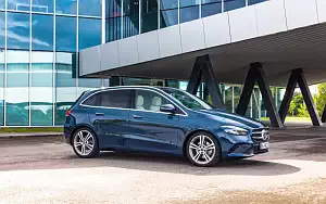   Mercedes-Benz B-class - 2019