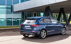   Mercedes-Benz B-class - 2019