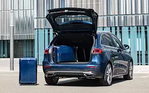   Mercedes-Benz B-class - 2019