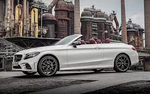   Mercedes-Benz C 300 Cabriolet AMG Line - 2018