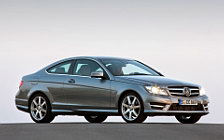   Mercedes-Benz C250 Coupe - 2011