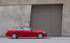   Mercedes-Benz C-Class Coupe C350 - 2011