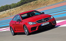   Mercedes-Benz C63 AMG Coupe Black Series - 2011