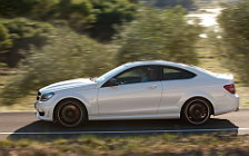   Mercedes-Benz C-Class Coupe C63 AMG - 2011