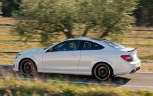   Mercedes-Benz C-Class Coupe C63 AMG - 2011