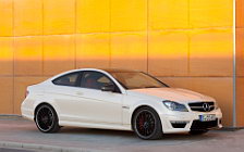   Mercedes-Benz C-Class Coupe C63 AMG - 2011