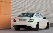   Mercedes-Benz C-Class Coupe C63 AMG - 2011