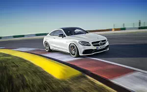   Mercedes-AMG C 63 S Coupe - 2009