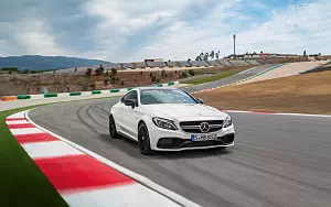   Mercedes-AMG C 63 S Coupe - 2009