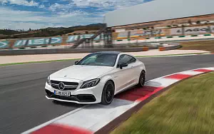   Mercedes-AMG C 63 S Coupe - 2009