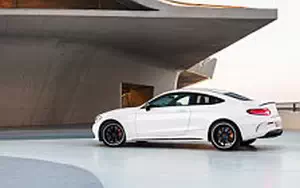   Mercedes-AMG C 63 S Coupe - 2018