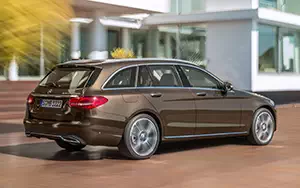   Mercedes-Benz C300 BlueTec Hybrid Estate Exclusive - 2014