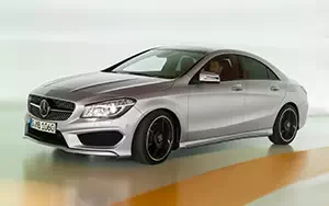   Mercedes-Benz CLA250 Edition 1 - 2013