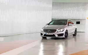   Mercedes-Benz CLA250 Edition 1 - 2013
