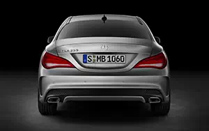   Mercedes-Benz CLA250 Edition 1 - 2013