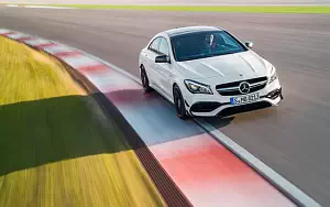   Mercedes-AMG CLA 45 4MATIC - 2016
