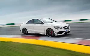   Mercedes-AMG CLA 45 4MATIC - 2016