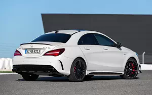   Mercedes-AMG CLA 45 4MATIC - 2016