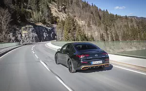   Mercedes-Benz CLA 250 4MATIC AMG Line Edition Orange Art - 2019