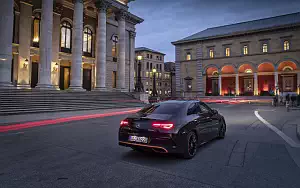   Mercedes-Benz CLA 250 4MATIC AMG Line Edition Orange Art - 2019