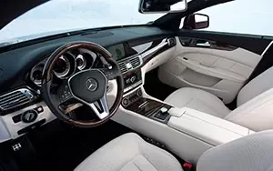   Mercedes-Benz CLS500 Shooting Brake 4MATIC - 2012