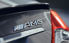   Mercedes-Benz CLS63 AMG Performance Package - 2008