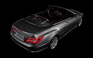   Mercedes-Benz E500 Cabriolet AMG Sports Package - 2010