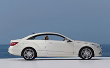   Mercedes-Benz E-class Coupe AMG Sport Package - 2009