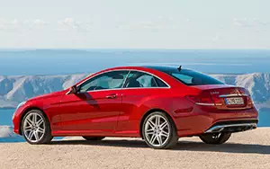   Mercedes-Benz E500 Coupe AMG Sports Package - 2013